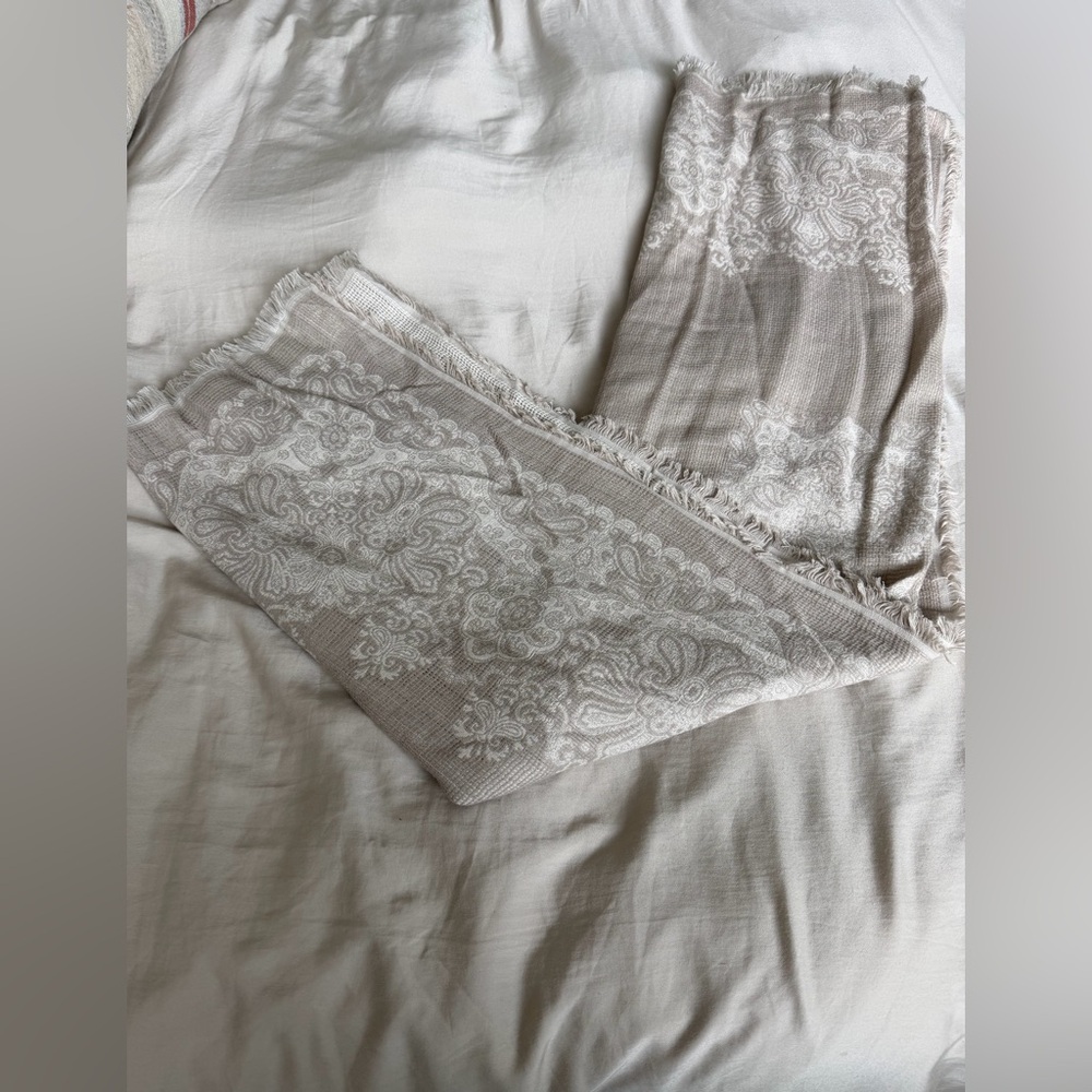 Neutral patterned Lightweight Scarf - Picture 2 of 2